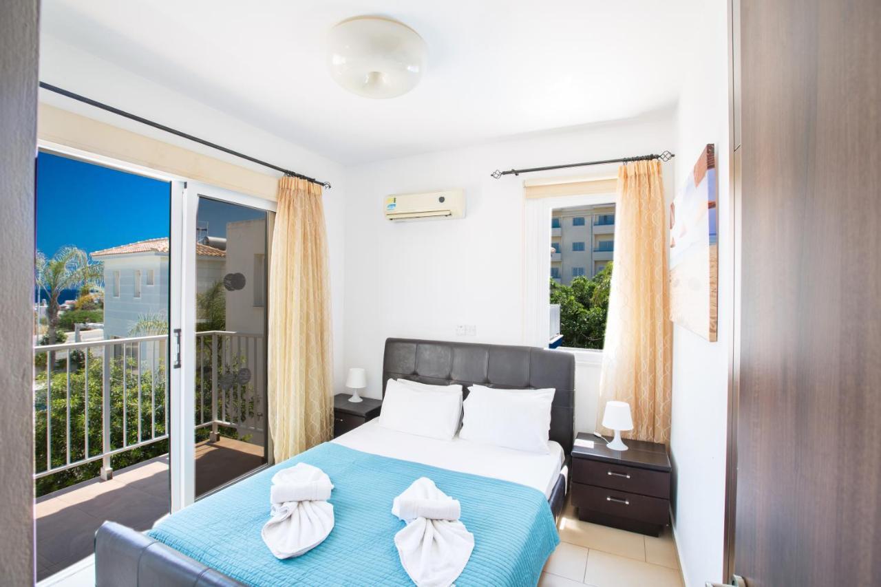 Mylos Villas Protaras Exteriör bild